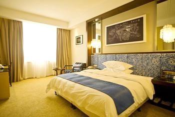 Miaozu Buyi Hotel Fenghuang Esterno foto
