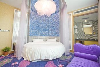 Miaozu Buyi Hotel Fenghuang Esterno foto